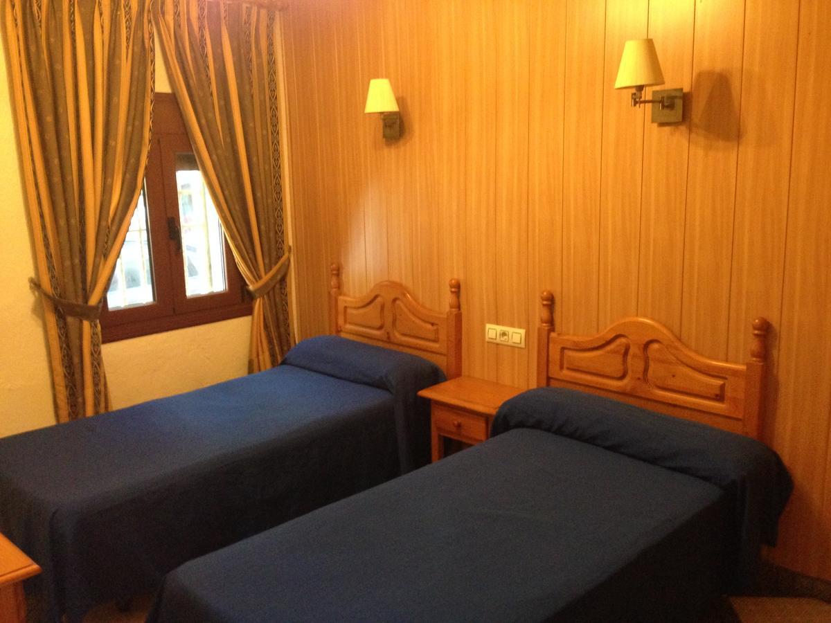 Hostal Delfin Verde Альмерия Экстерьер фото